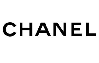 Chanel купува производителя на бански на Джеймс Бонд