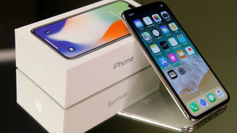Apple ще започне да произвежда скъпите си iPhone модели в Индия