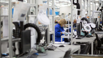 Австрийската AMS ще купи германската компания за осветителна техника Osram