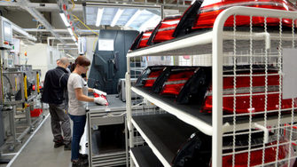 Заводи, строители, търговци ще могат да кандидатстват за помощ от 60% от заплатите