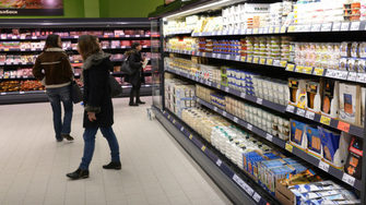 Брюксел иска отмяна на изискването веригите да продават местни храни