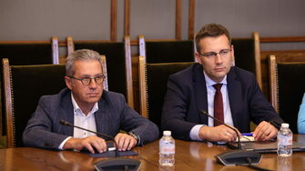 Нов популизъм от ДПС "за хората": Таван от 20% на търговските надценки