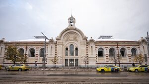 "Кауфланд": Реставрирани са две от фасадите на софийските Централни хали