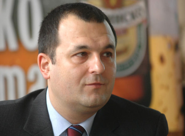 Главният изпълнителен директор на "Карслберг България" Александър Грънчаров поема поста от изпълнителния директор на "Загорка" Рууд ван ден Ейнден.