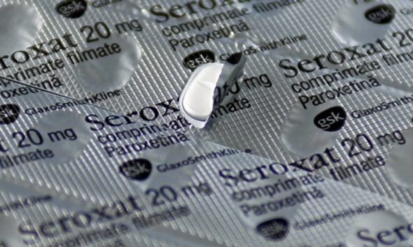 Няколко корпорации са получили пари от GSK, за да не предлагат свои копия на медикамента Seroxat на британския пазар