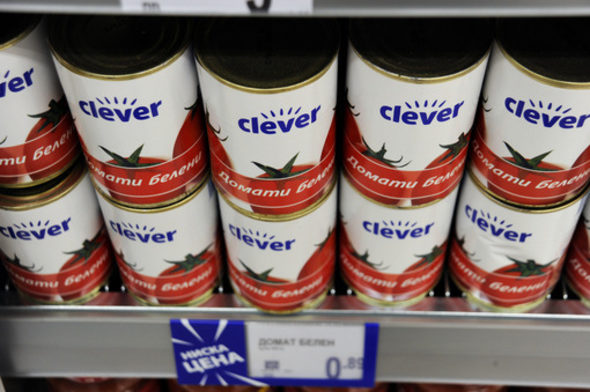 Под собствената марка на веригата се продават над 250 продукта за всекидневна употреба