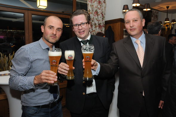 Еrdinger Weissbier е светла, нефилтрирана пшенична бира, с мътен цвят и 5.3% съдържание на алкохол
