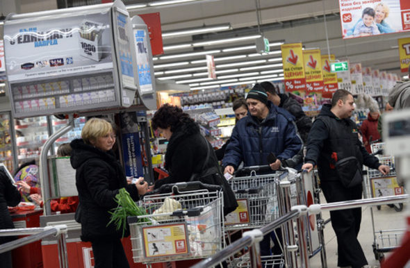 Ръстът в доходите на домакинствата у нас през последните 5 години е 25%, докато този на разходите е доста по-голям - почти 30 на сто. Това показват сметки на "24 часа" по данни от Националния статистически институт.