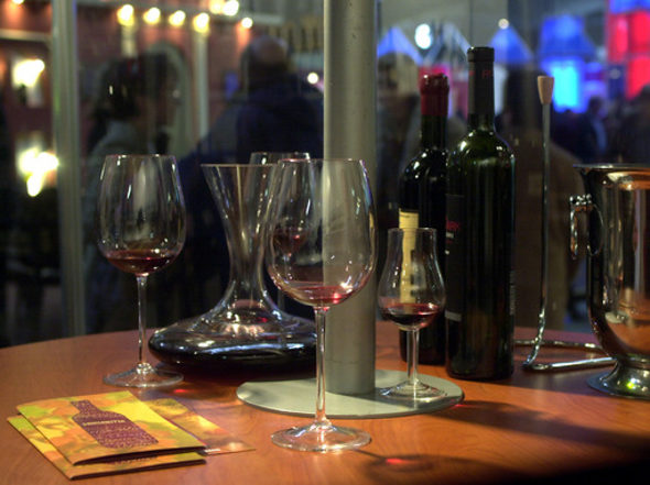 Единственото в България търговско изложение за вина и спиртни напитки "Винария" ще отвори врати тази година от 4 до 8 март 2015 г. в Международен панаир Пловдив