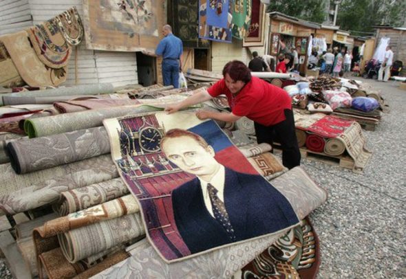 Поскъпването се дължи не по-малко на девалвиралата рубла и спада в доходите на населението, смятат експерти