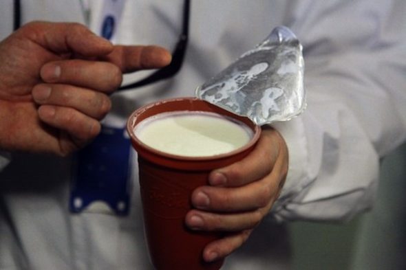 Прилагането на схемата ще увеличи консумацията на мляко и млечни продукти от децата и ще помогне те да си изградят здравословни хранителни навици, се казва в доклад на МЗХ