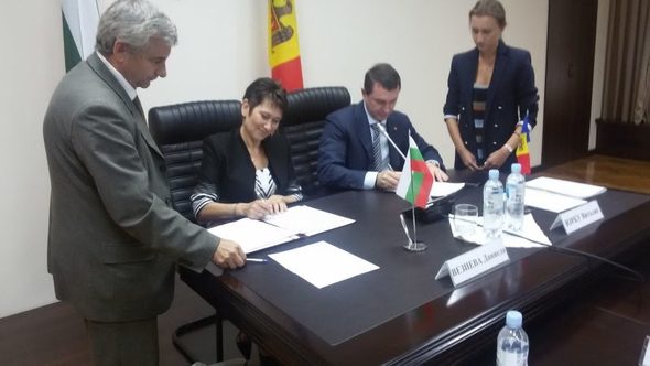 През първите шест месеца на 2015 г. двустранният търговски оборот между България и Молдова е намалял с 32.1% заради събитията в Украйна