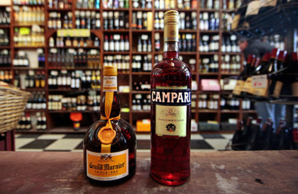 Италианската група обяви, че купува френския собственик на Grand Marnier liquor в сделка за 700 милиона евро