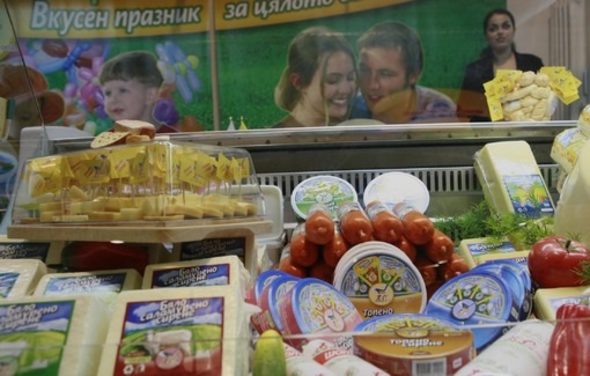 Това е обявила министърът на земеделието и храните Десислав Танева на среща с животновъди и млекопреработватели.