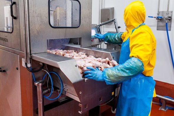 Производителят на птиче месо разширява дейността си с производство на колбаси и деликатеси от бели и червени меса.