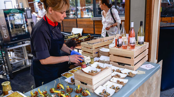 Тази година StrEAT Fest ще продължи два дни - на 8 и 9 юни, а организаторите от "Бакхус" обещават повече изложители и повече пространство