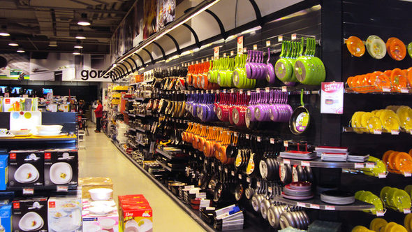 Първите четири магазина на Home Centre ще се появят в края на май.