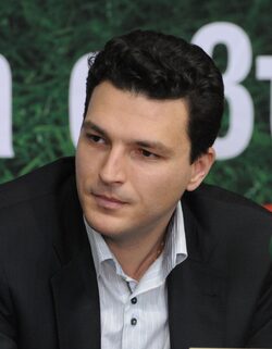 Досега той заемаше поста директор "Маркетинг" в "Каменица" АД.