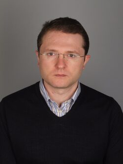 Ясен Любенов има 12-годишен опит в сферата на маркетинга