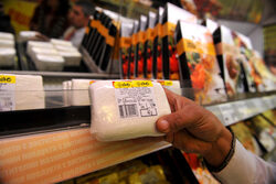 От края на годината върху всички опаковки на хранителните продукти ще трябва да се изписва цялата информация, нужна на потребителите, за да направят своя избор, когато пазаруват.