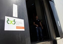 Поправката работи за хранителното банкиране, но според депутати крие рискове от злоупотреби