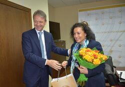 Според Десислава Танева производителите трябва да преминат през всички процедури още докато действа ембаргото.