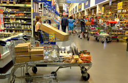 Ръстът при големите магазини не е за сметка на малките, отчита Институтът за пазарна икономика
