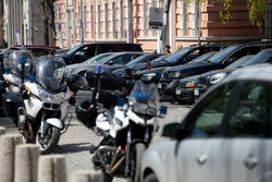 Старите автомобили над 20 години продължават да преобладават в българския автопарк, въпреки нарастването на продажбите на нови автомобили