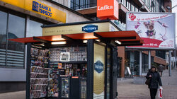 Свързано с Lafka дружество си купува обратно търговеца на едро ЕЛД от цигарения концерн BAT