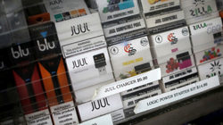 За сметка на това приходите от традиционни цигари се засилват заради по-големия пазарен дял и по-високите цени