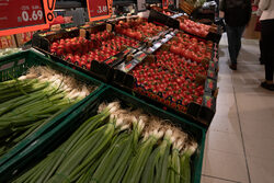 Какво правят големите търговски вериги в подкрепа на производителите на домати в страната