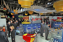 Успехът на изложението EuroShop 2008, което ще се състои на 23-27 февруари в Дюселдорф, изглежда сигурен, твърдят организаторите на най-големия в света панаир, посветен на търговията на дребно. Тази година са се регистрирали 1800 изложители, което е най-големият брой в историята на изложението.