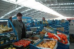 Министерство на земеделието и продоволствието ще изготви предложение до Министерство на икономиката и енергетиката за осъществяване на съвместни проверки на стоковите борси и тържища още през следващата седмица. 