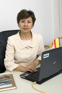 Камелия Славейкова е новият изпълнителен директор на старши представител на Royal Dutch Shell plc в България, считано от 1-ви август 2008 г. Славейкова ще замени досегашния директо Малина Атанасова, която ще продължи да работи в структурите на Shell.